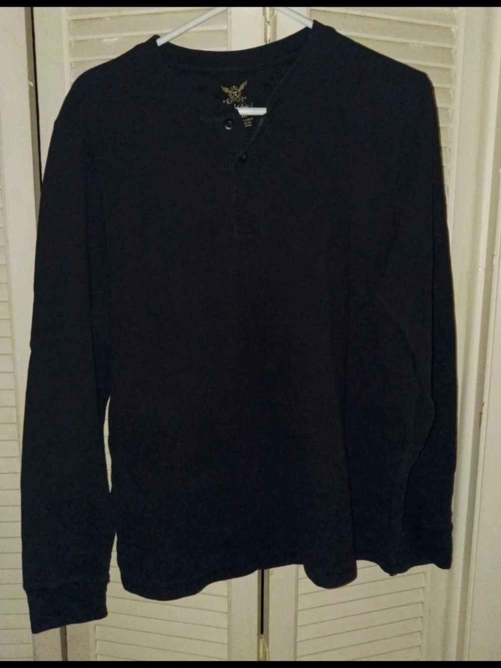 Faded Glory Black Long-Sleeve Henley Shirt